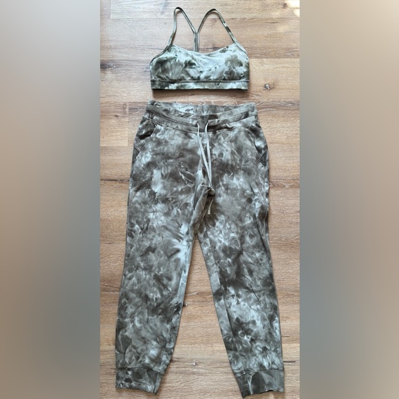 Lululemon Ready To Rulu High-Rise Jogger in Diamond Dye Light Sage Medium Olive - Picture 10 of 10